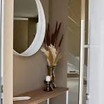 شقة فندقية Montegrottone Nature Retreat بولينيانو آ ماري