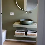 Montegrottone Nature Retreat 4* بولينيانو آ ماري