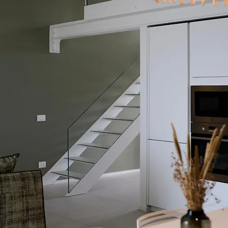 Montegrottone Nature Retreat ポリニャーノ・ア・マーレ