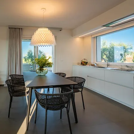 Montegrottone Aparthotel 4*